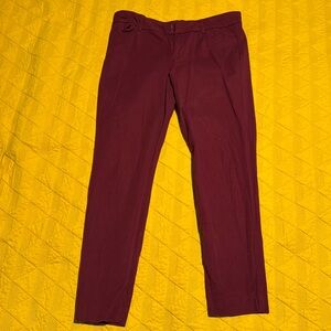 Old Navy Size 10 Pixie capri/ankle secret maroon Hardly worn